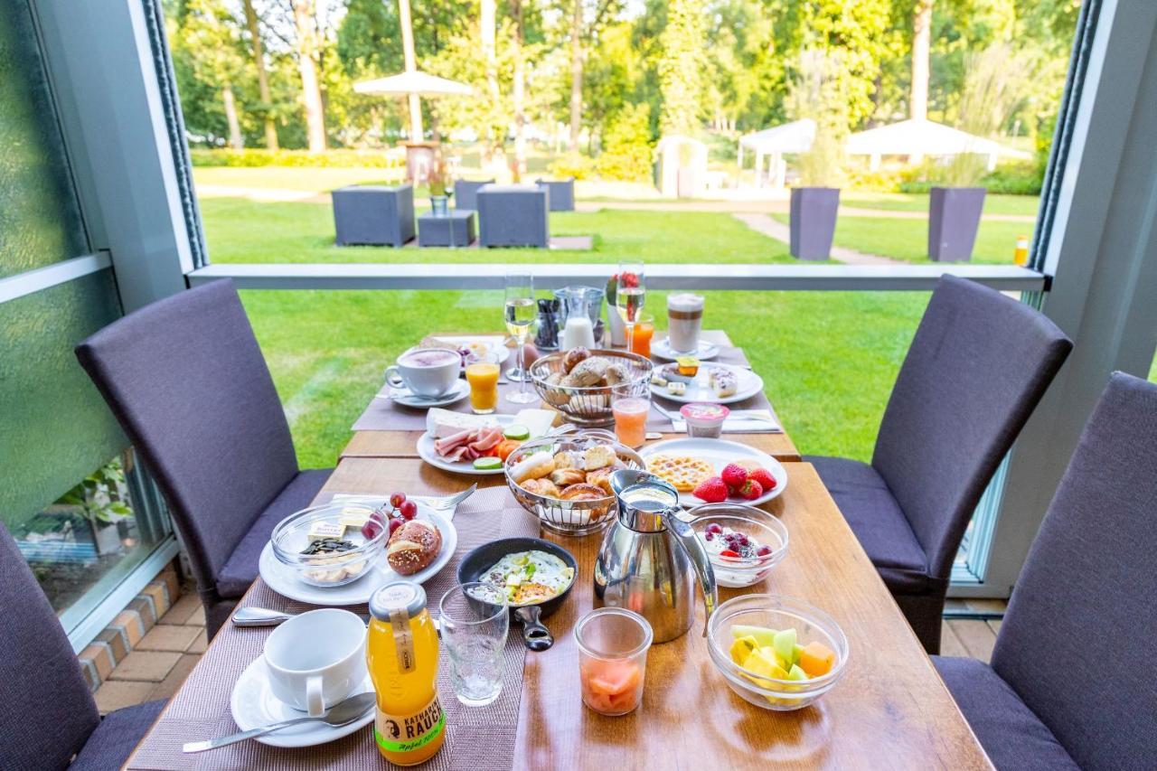 Victoria Hotel 4*